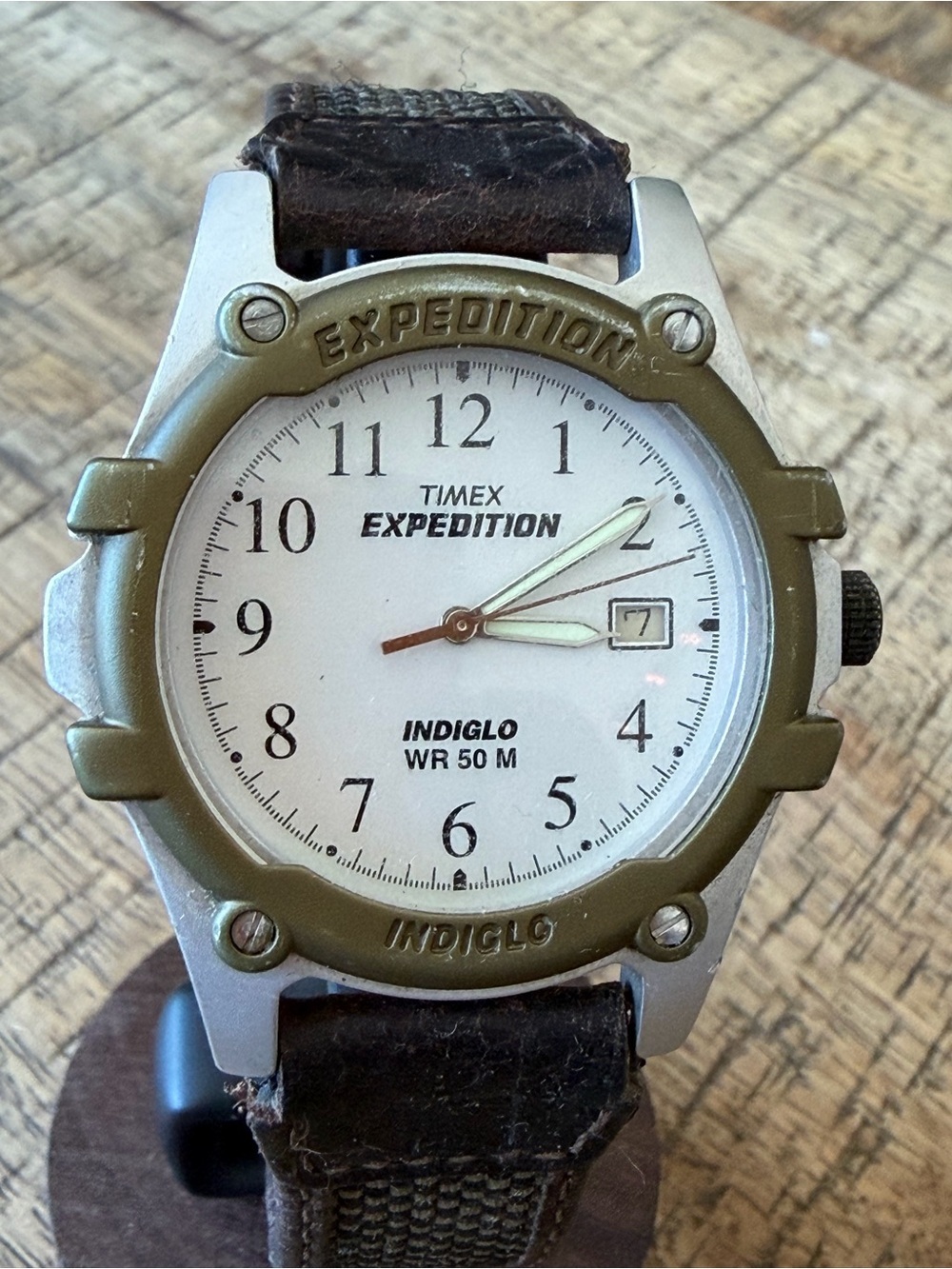 Vintage Timex Expedition Indiglo Field Watch 38mm - Picture 2 of 8